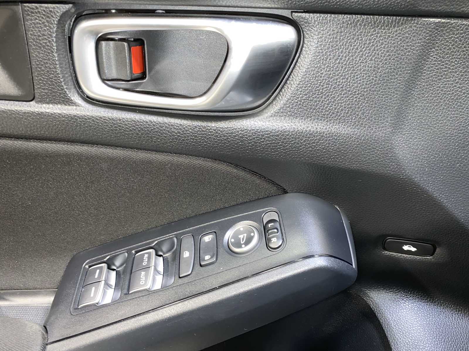 Thumbnail: 2023 Honda Civic - 23