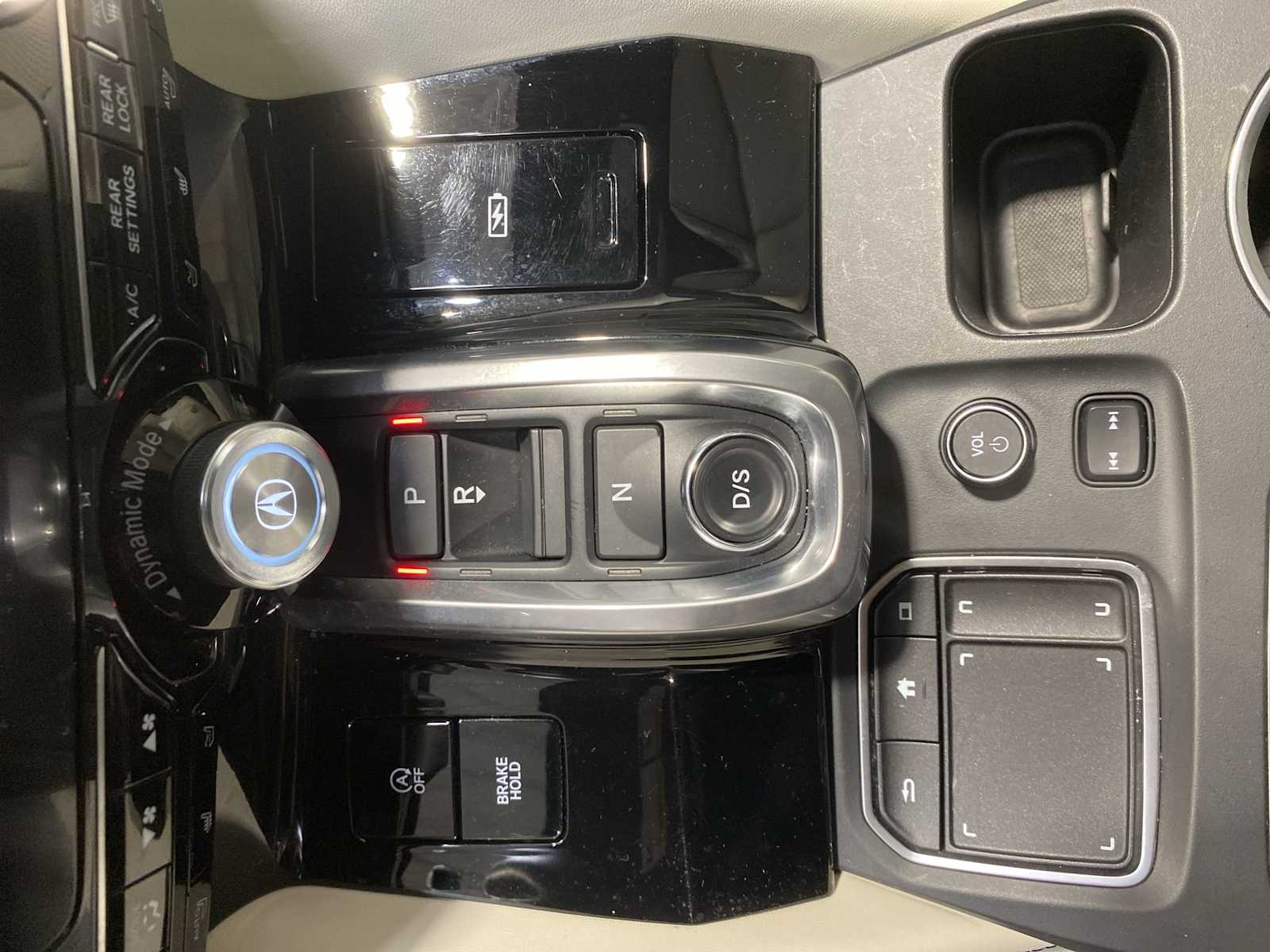 Thumbnail: 2023 Acura MDX - 17