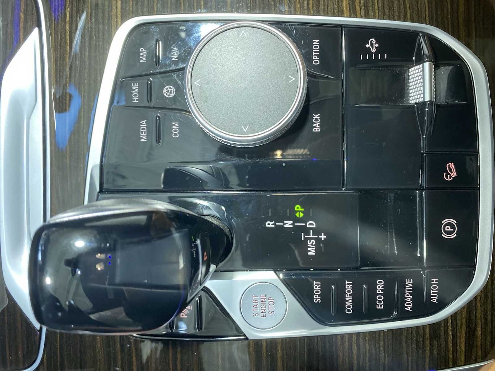 Thumbnail: 2021 BMW X7 - 17