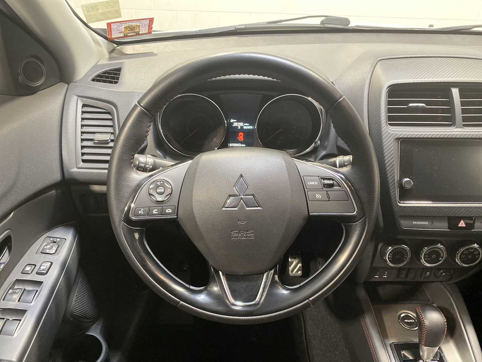 Thumbnail: 2019 Mitsubishi Outlander Sport - 15