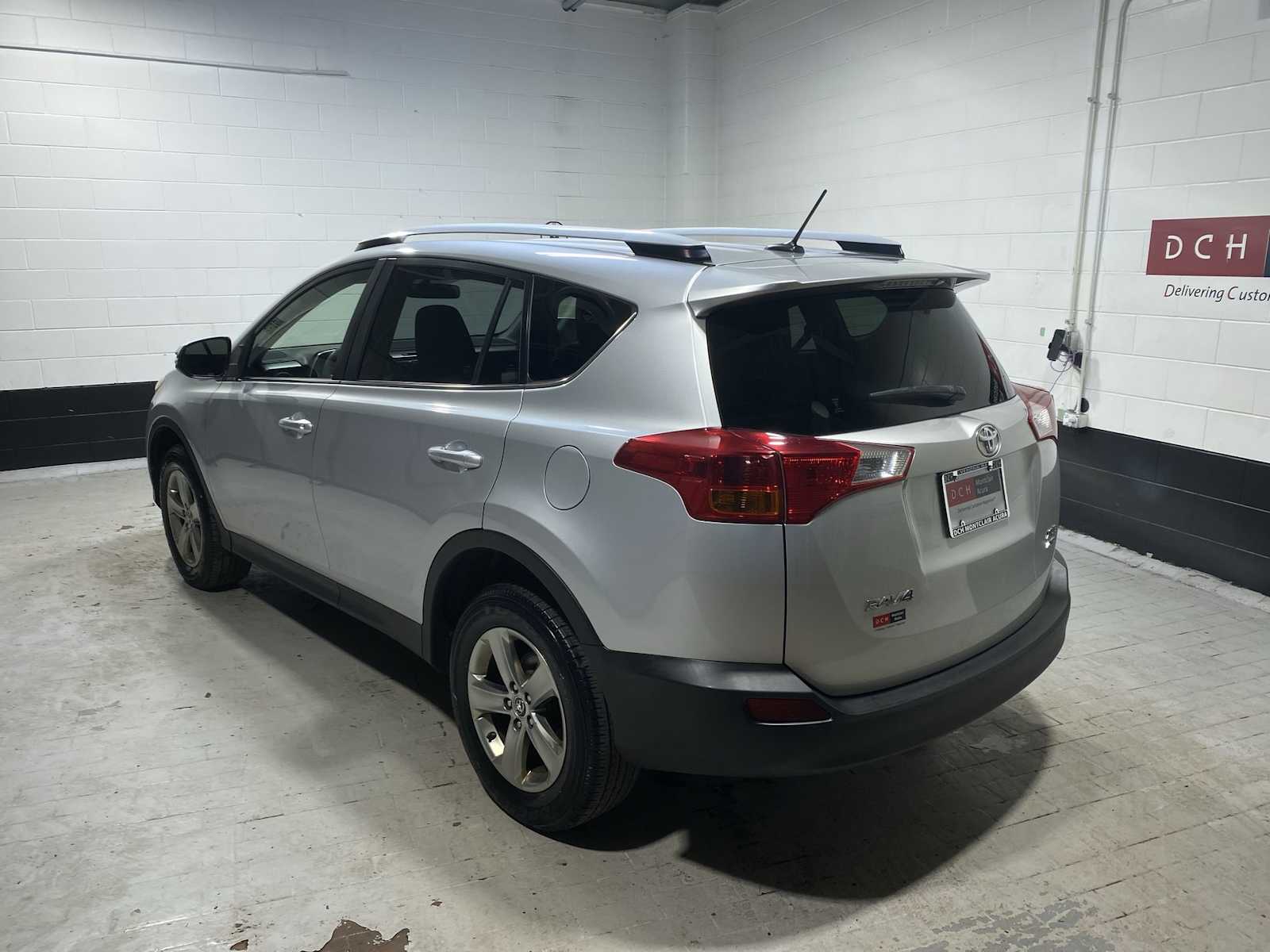 Thumbnail: 2015 Toyota RAV4 - 4