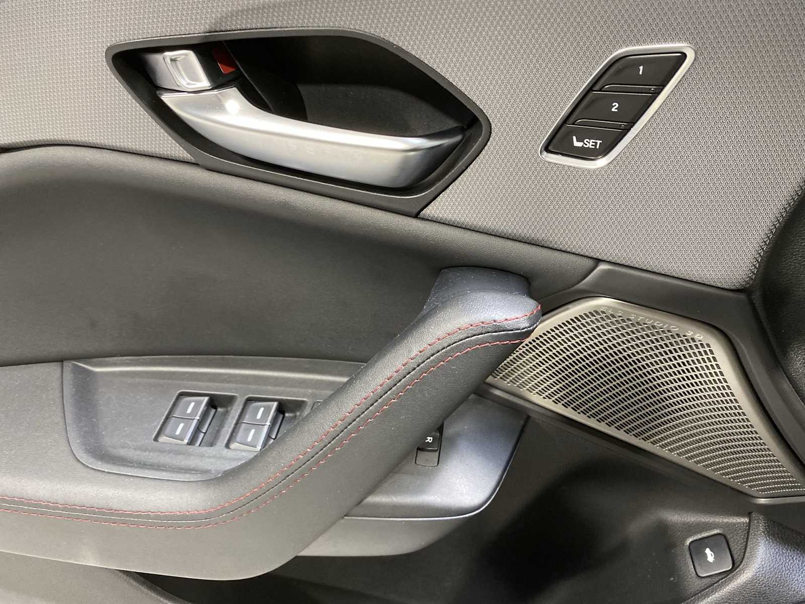 Thumbnail: 2023 Acura TLX - 23