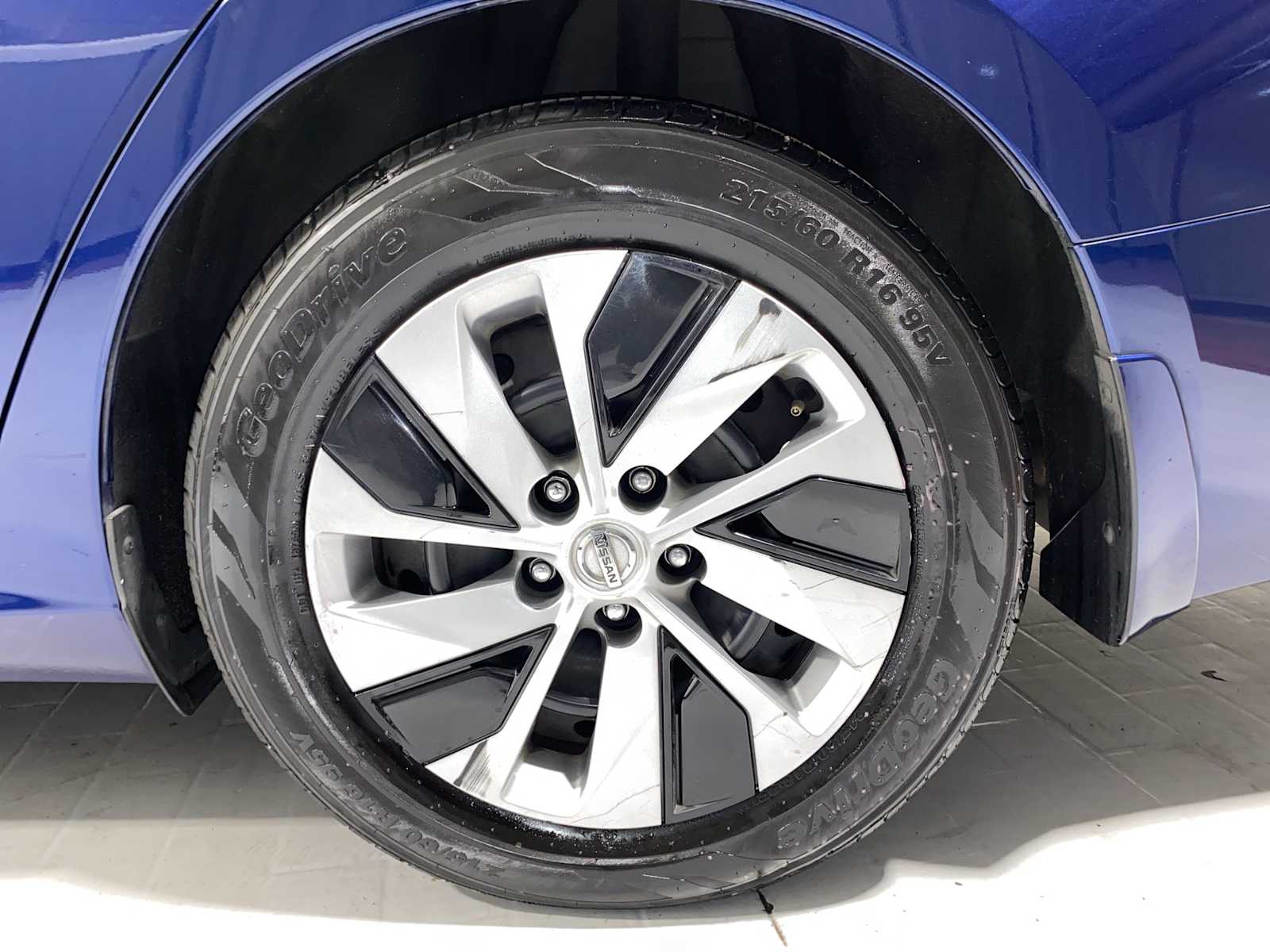 2020 Nissan Altima S 8