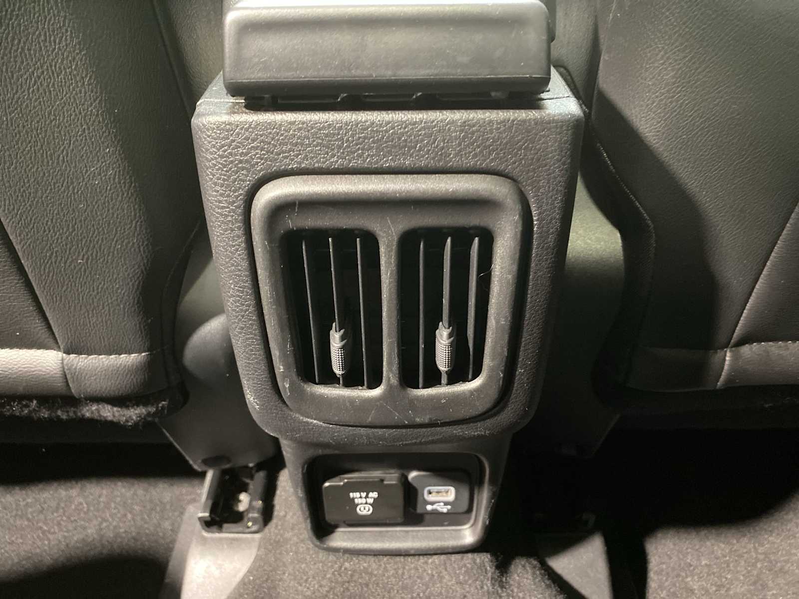 Thumbnail: 2020 Jeep Compass - 26