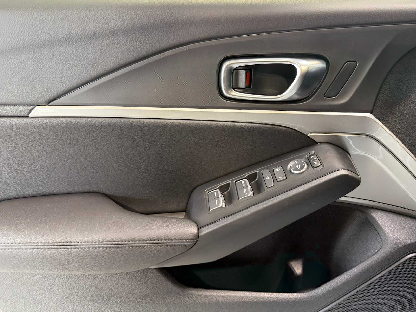 Thumbnail: 2026 Acura Integra - 23