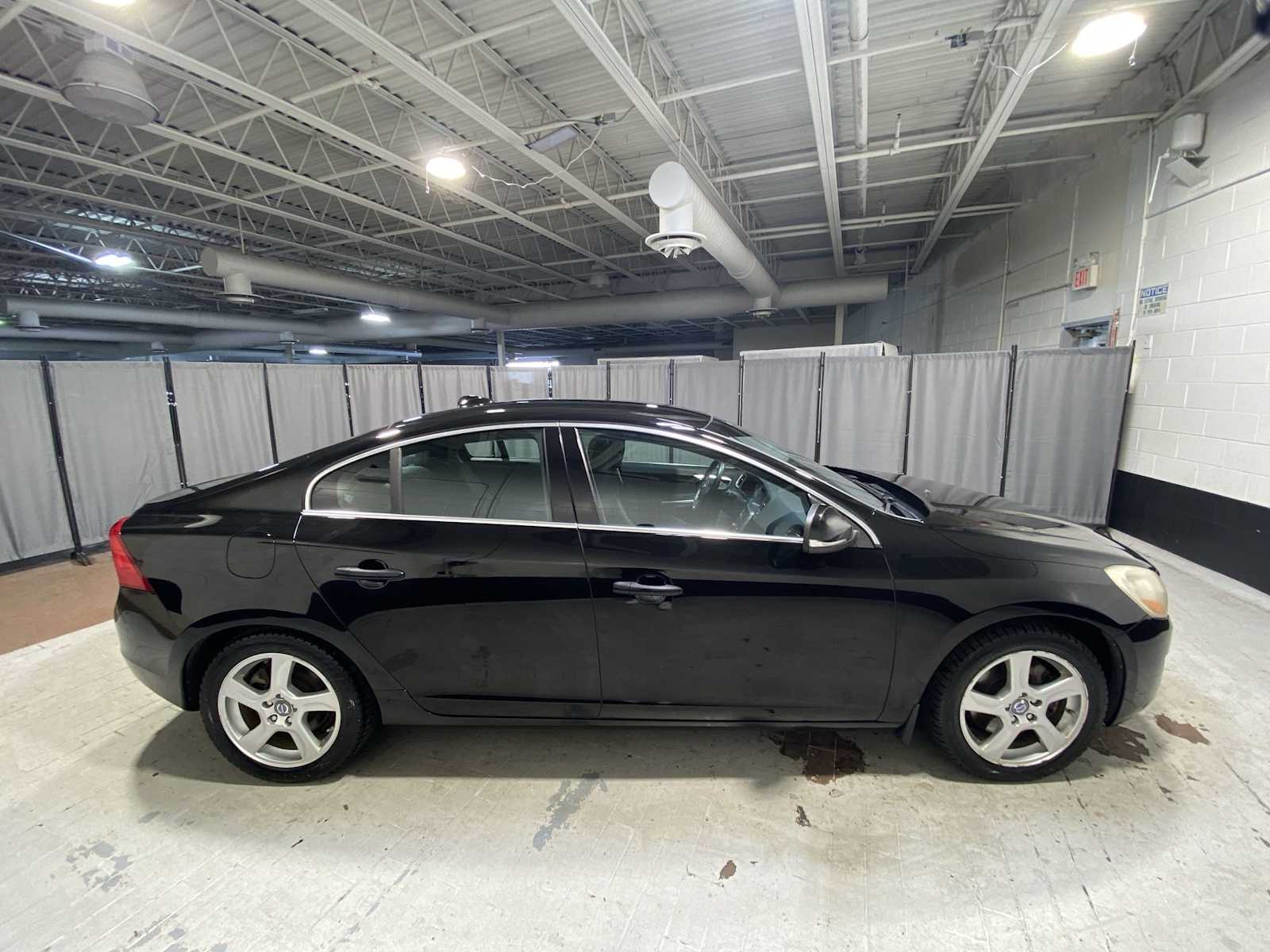 Thumbnail: 2012 Volvo S60 - 27