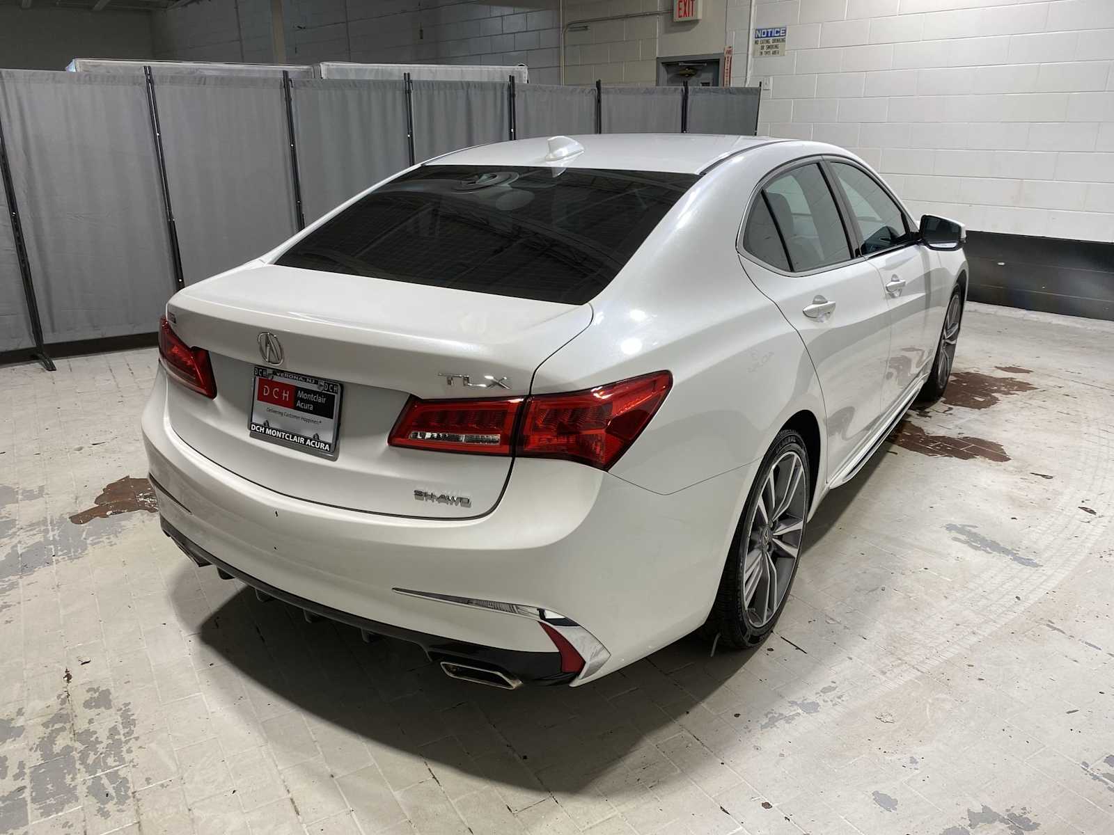 Thumbnail: 2019 Acura TLX - 26