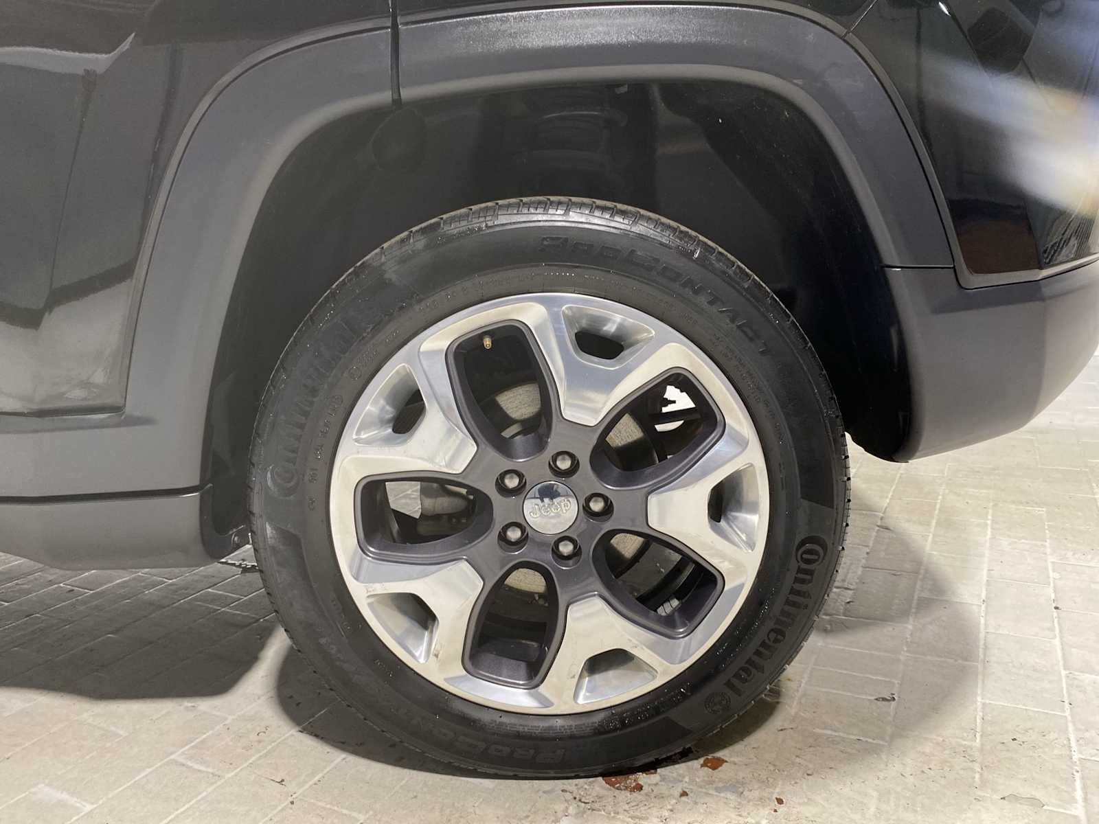 Thumbnail: 2020 Jeep Compass - 8