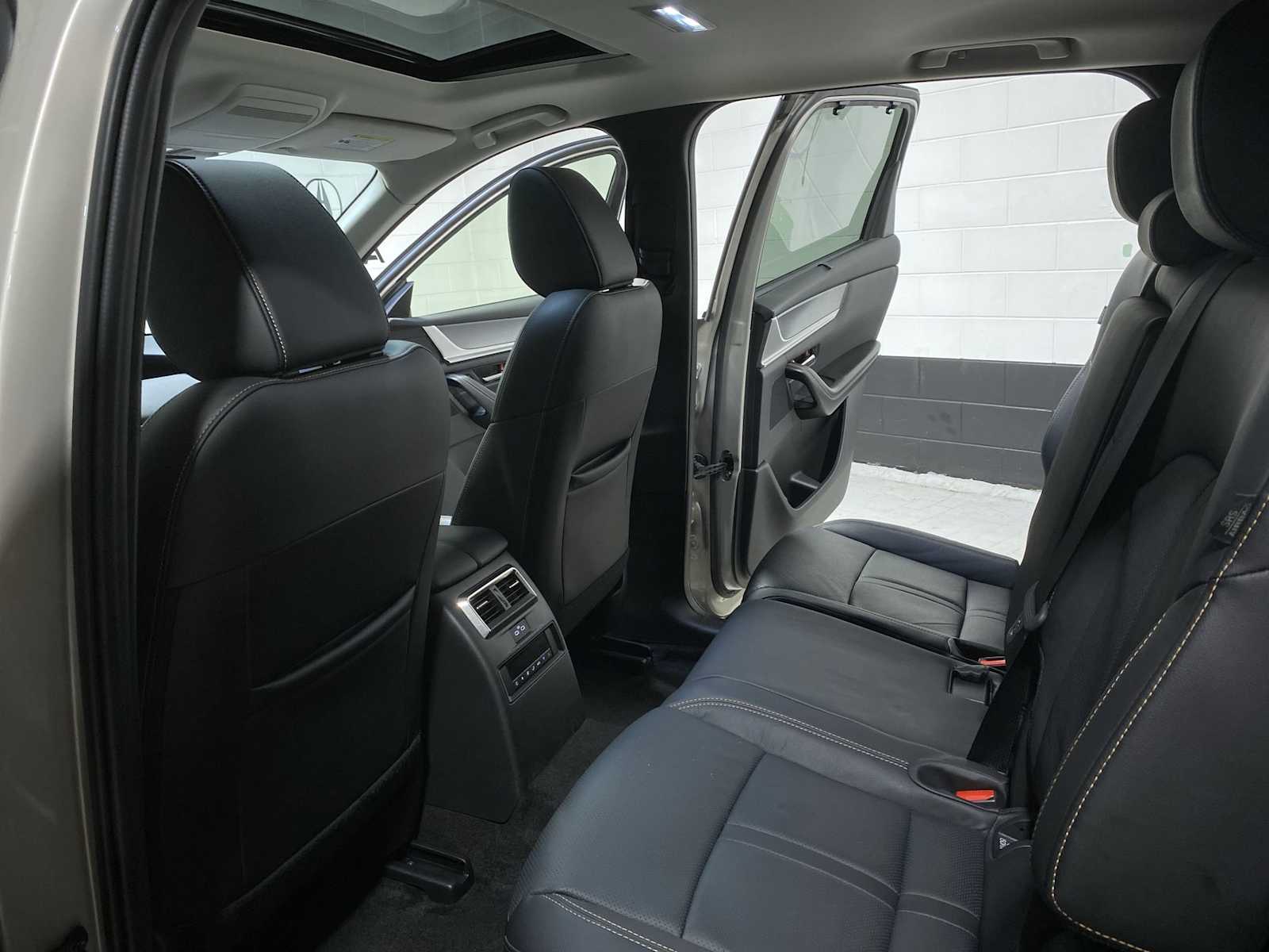 Thumbnail: 2025 Mazda CX-90 - 12