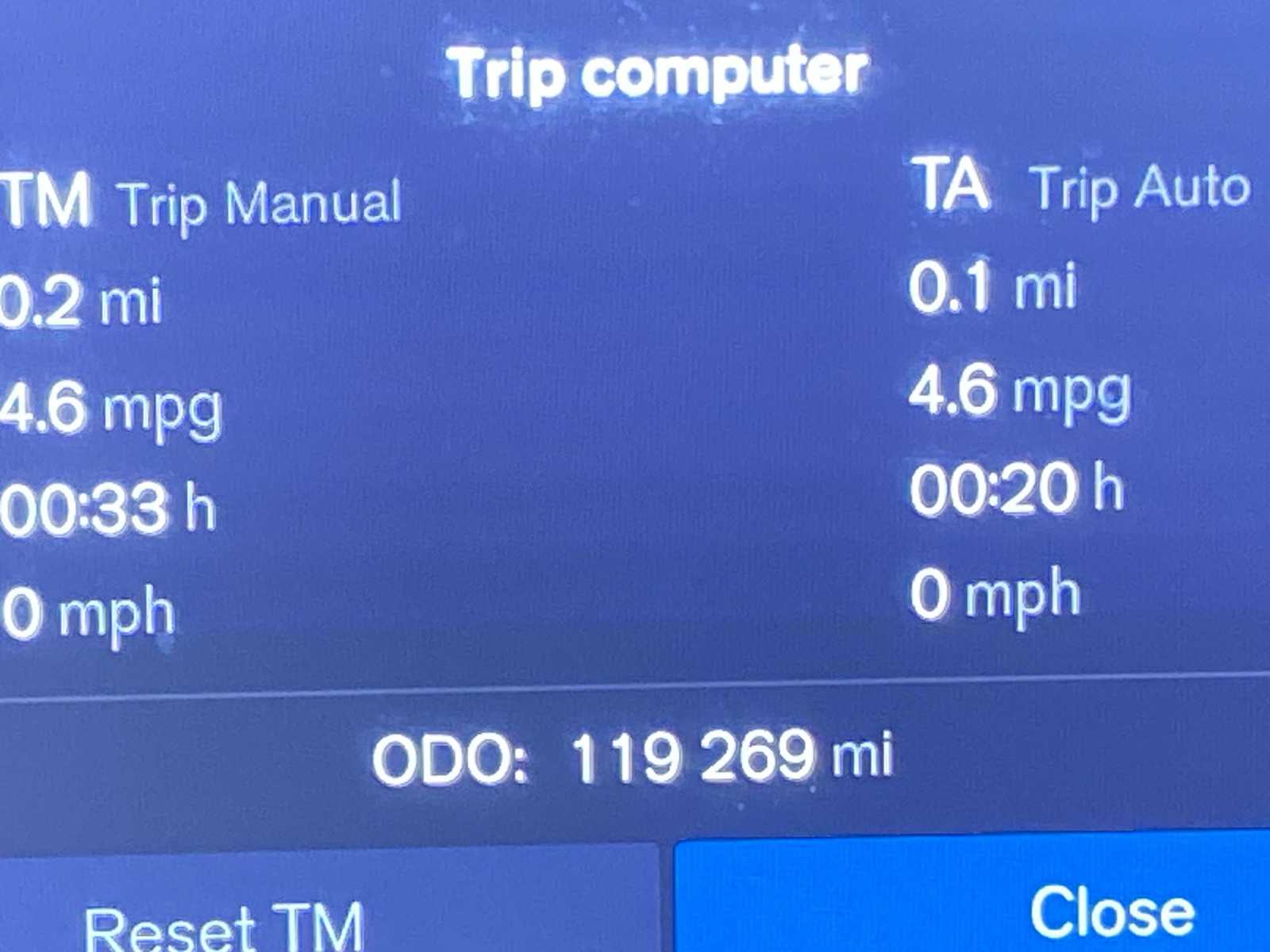 Thumbnail: 2023 Volvo XC60 - 18