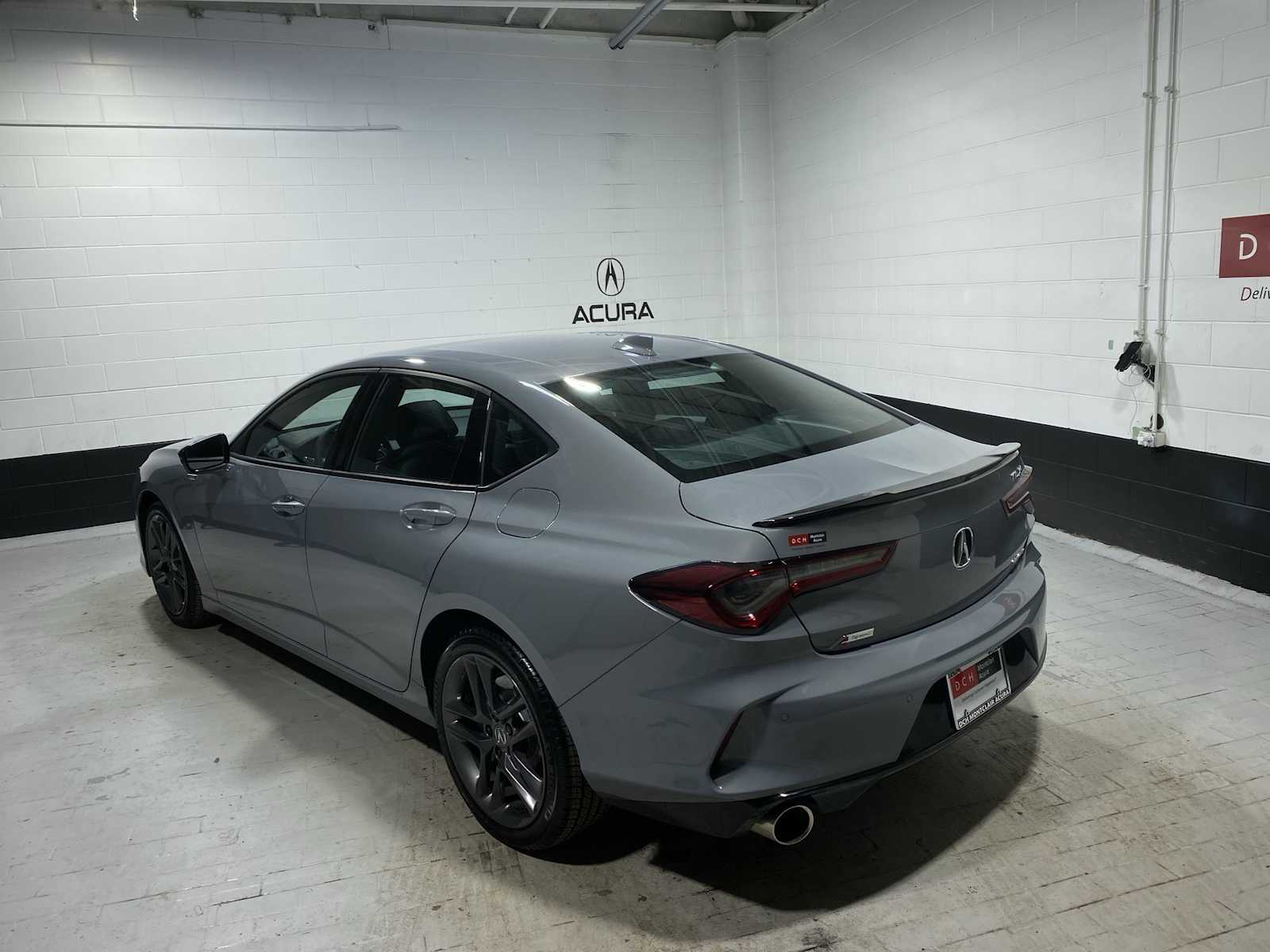 Thumbnail: 2025 Acura TLX - 4