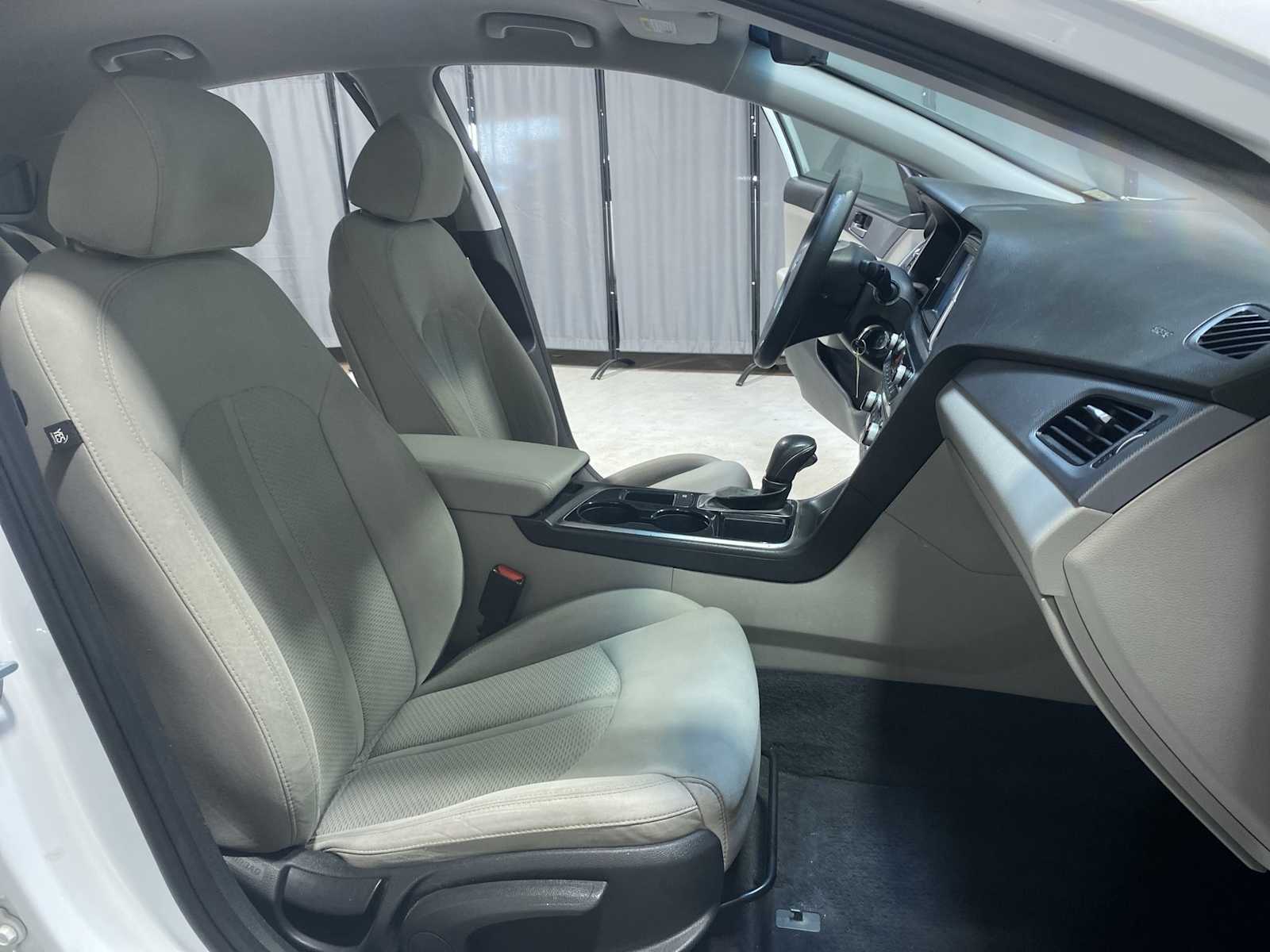 Thumbnail: 2018 Hyundai Sonata - 14