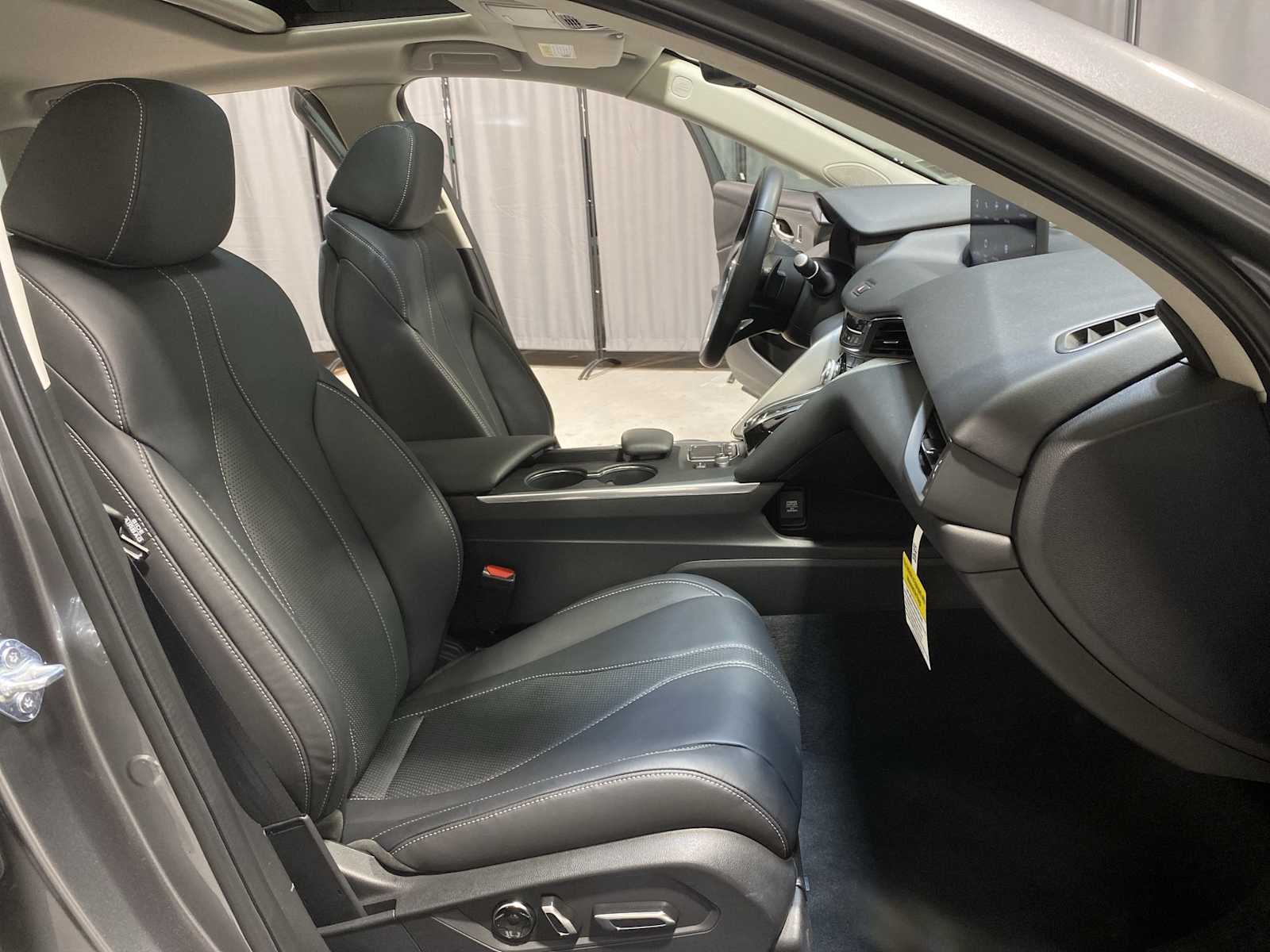 Thumbnail: 2025 Acura TLX - 14