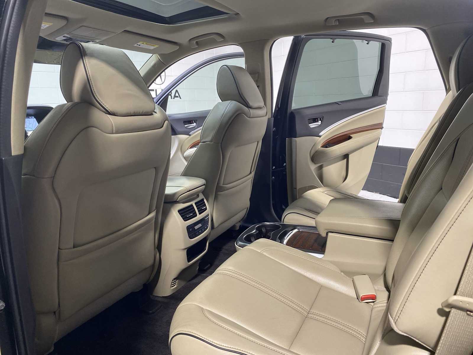 Thumbnail: 2018 Acura MDX - 12