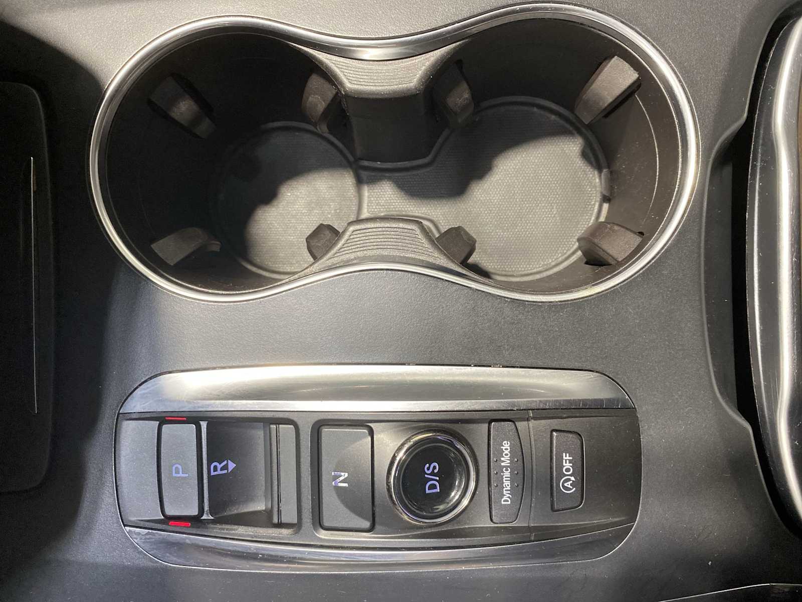 Thumbnail: 2019 Acura MDX - 17