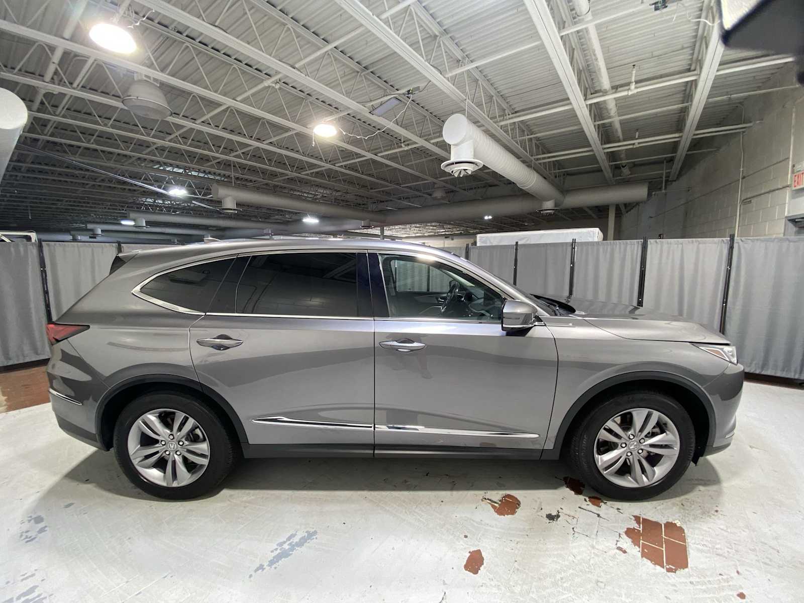 Thumbnail: 2023 Acura MDX - 27