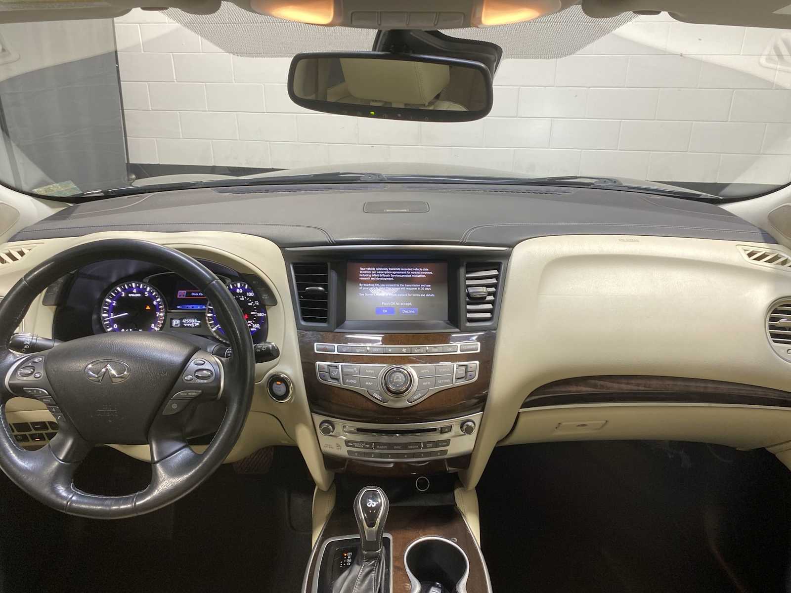 Thumbnail: 2017 INFINITI QX60 - 10