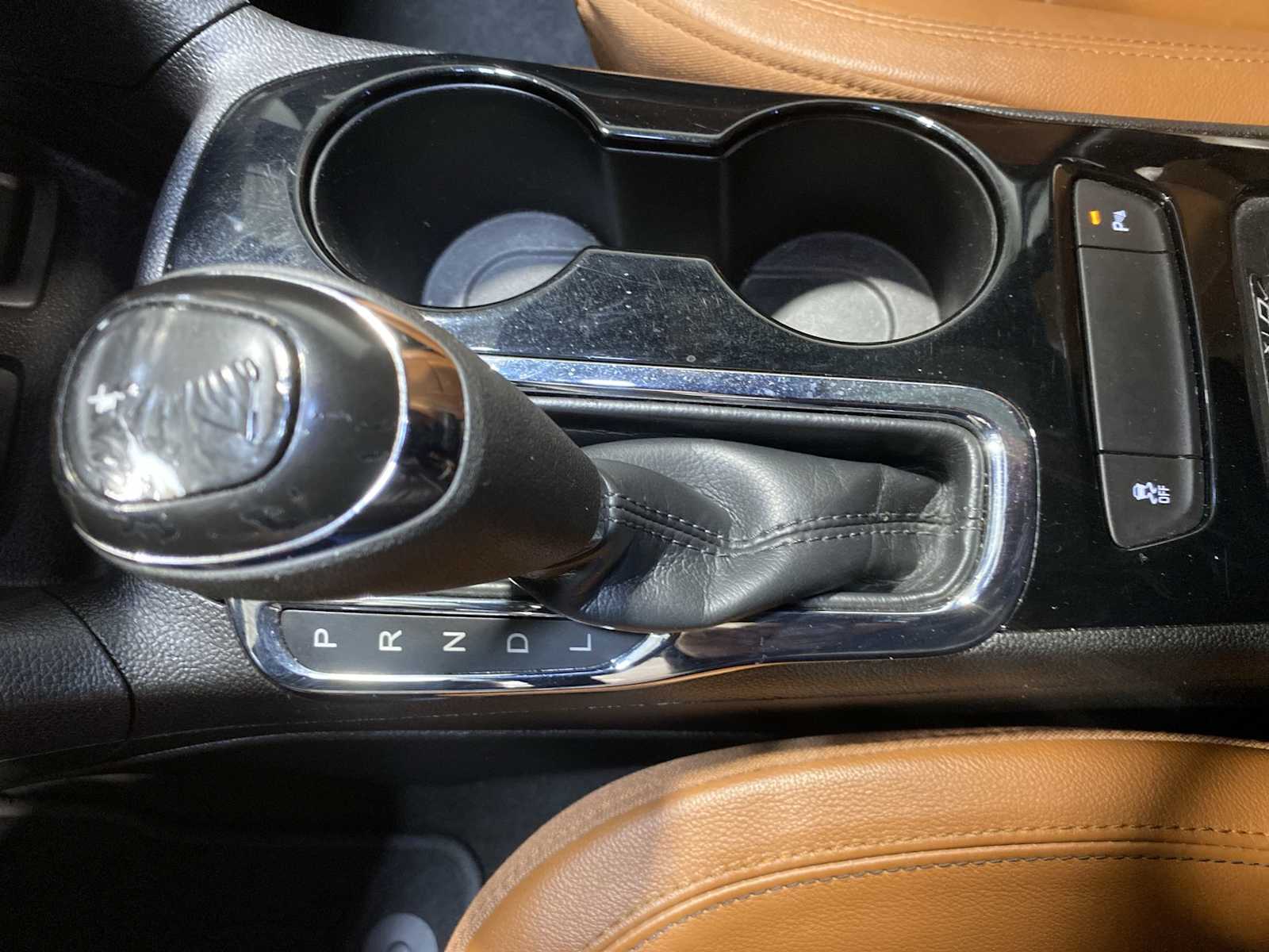 Thumbnail: 2017 Chevrolet Cruze - 17