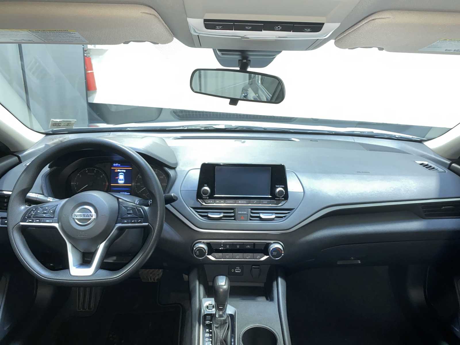 Thumbnail: 2021 Nissan Altima - 9