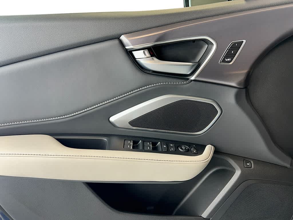 Thumbnail: 2026 Acura RDX - 20