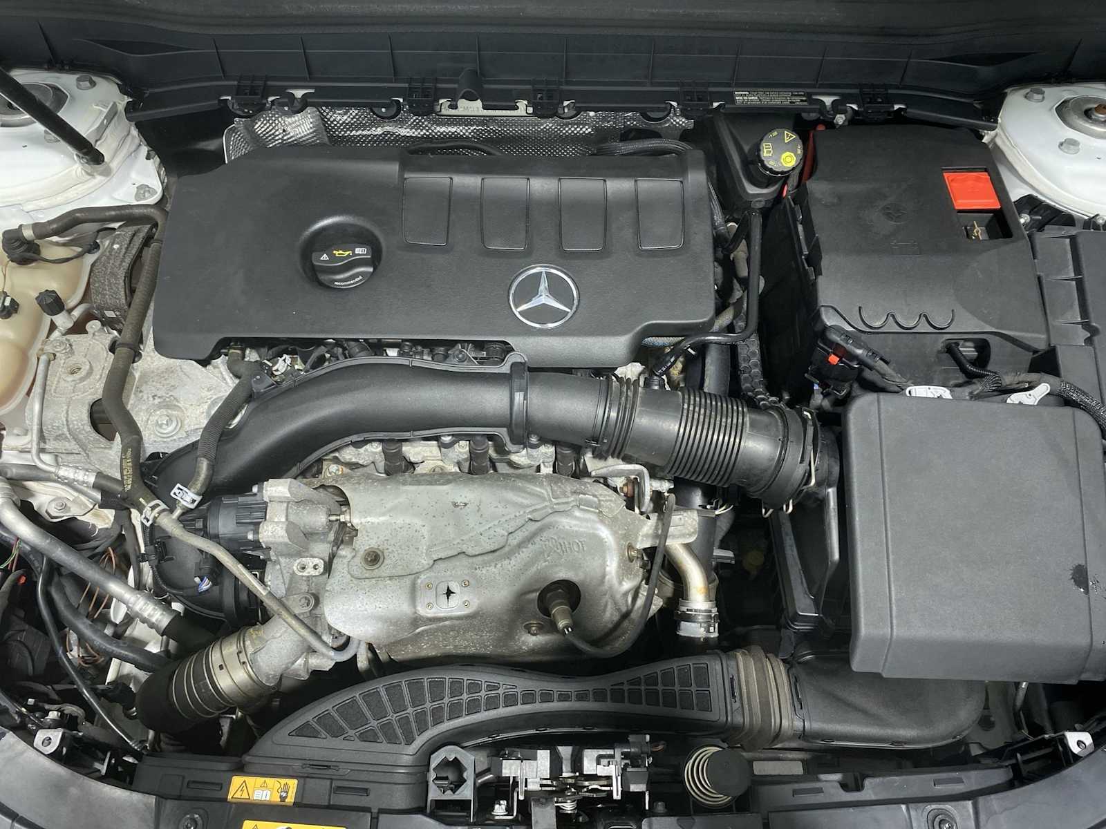 Thumbnail: 2021 Mercedes-Benz GLB - 9