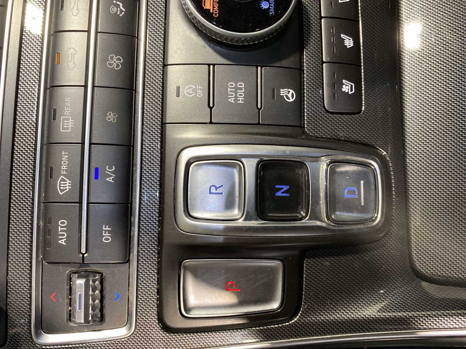 Thumbnail: 2021 Hyundai Santa Fe - 17