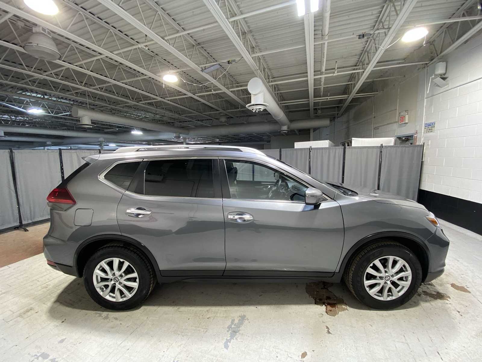 Thumbnail: 2019 Nissan Rogue - 27