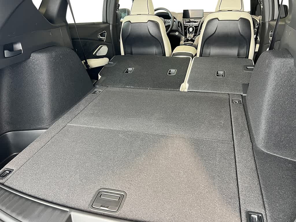 Thumbnail: 2026 Acura RDX - 36