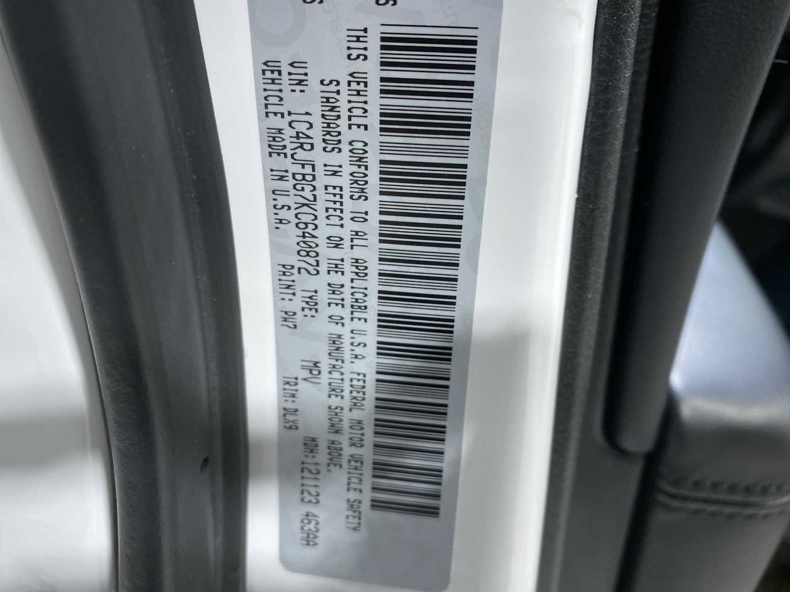 Thumbnail: 2019 Jeep Grand Cherokee - 21