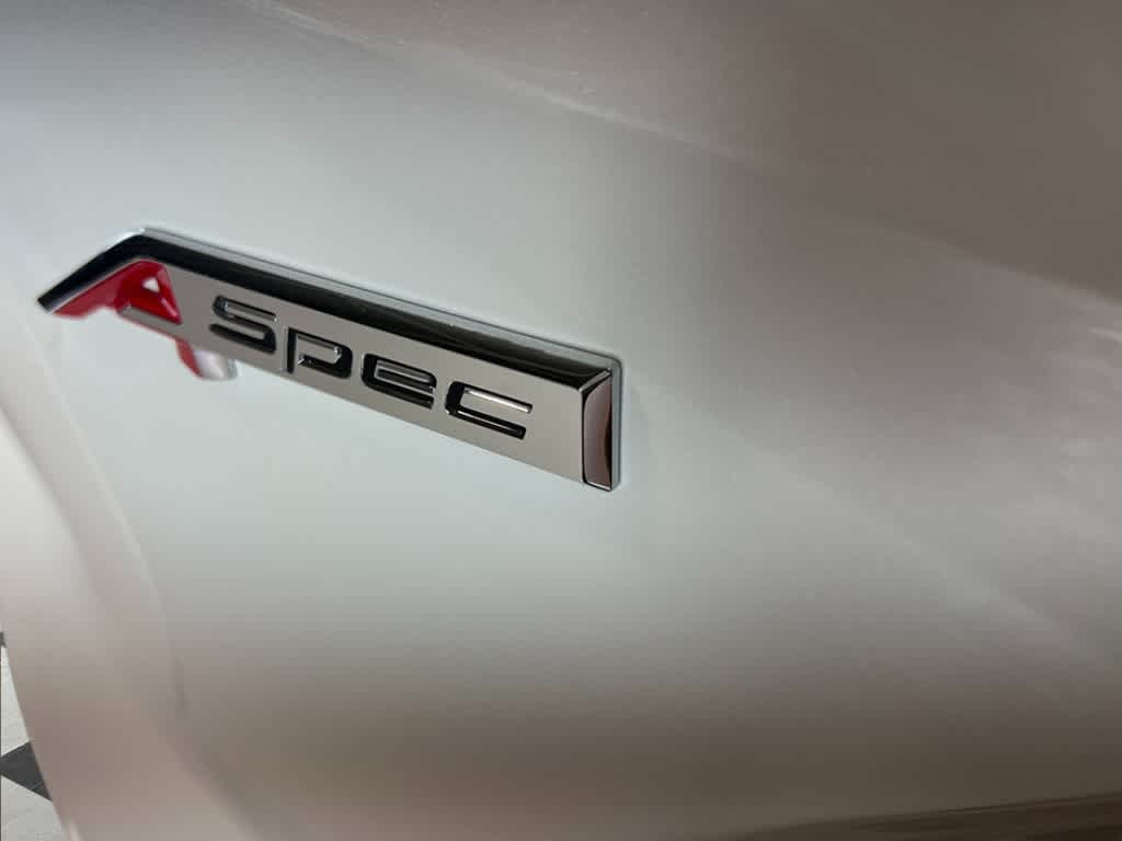 Thumbnail: 2026 Acura RDX - 10