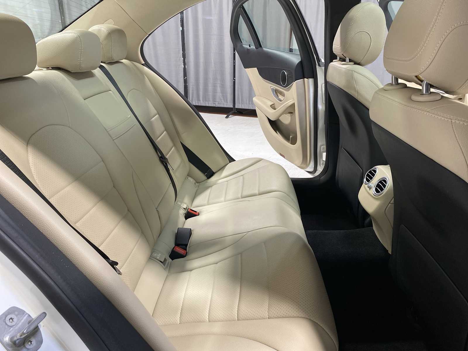 2017 Mercedes-Benz C-Class C 300 13