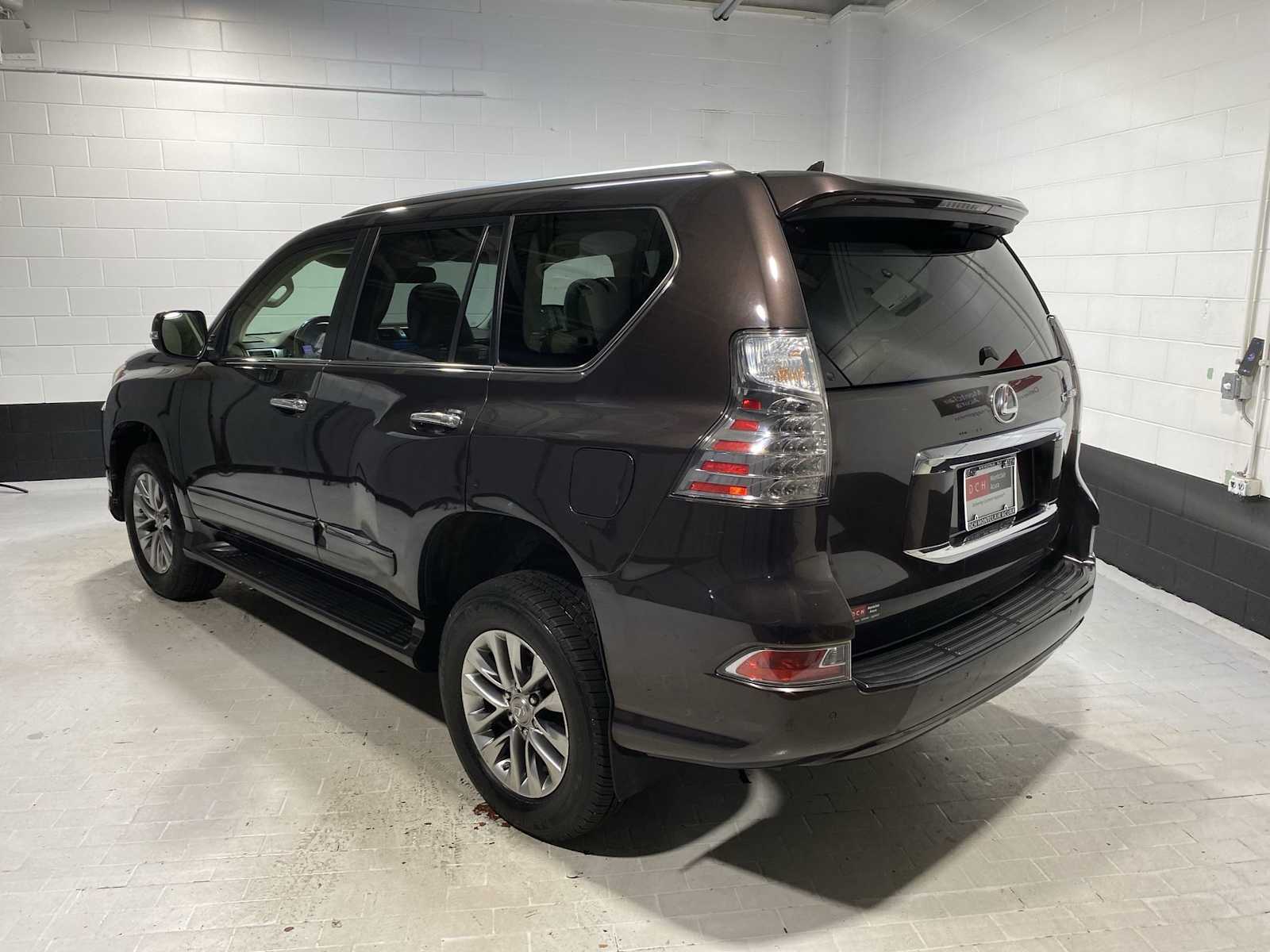 Thumbnail: 2015 Lexus GX - 4