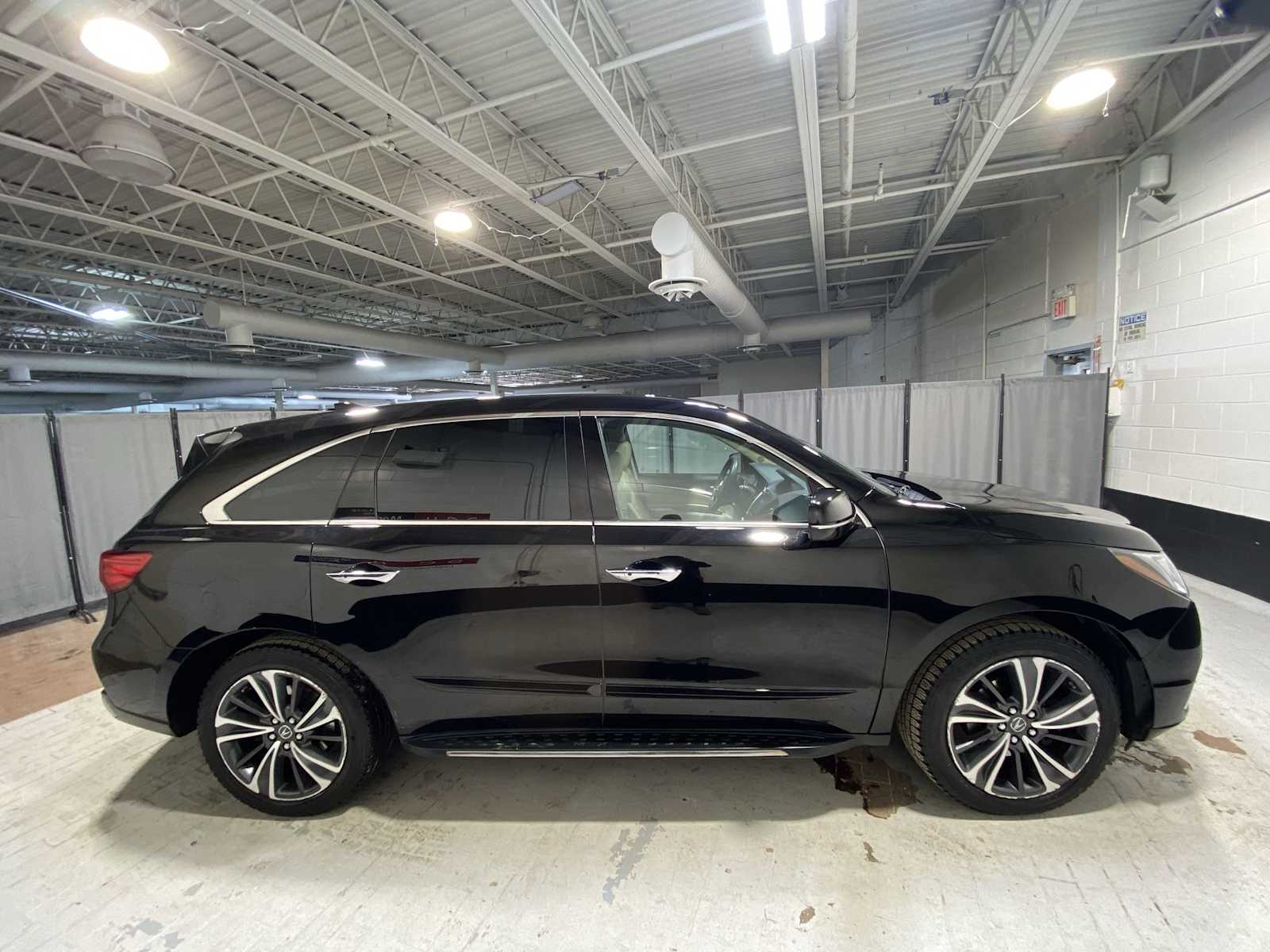 Thumbnail: 2020 Acura MDX - 27