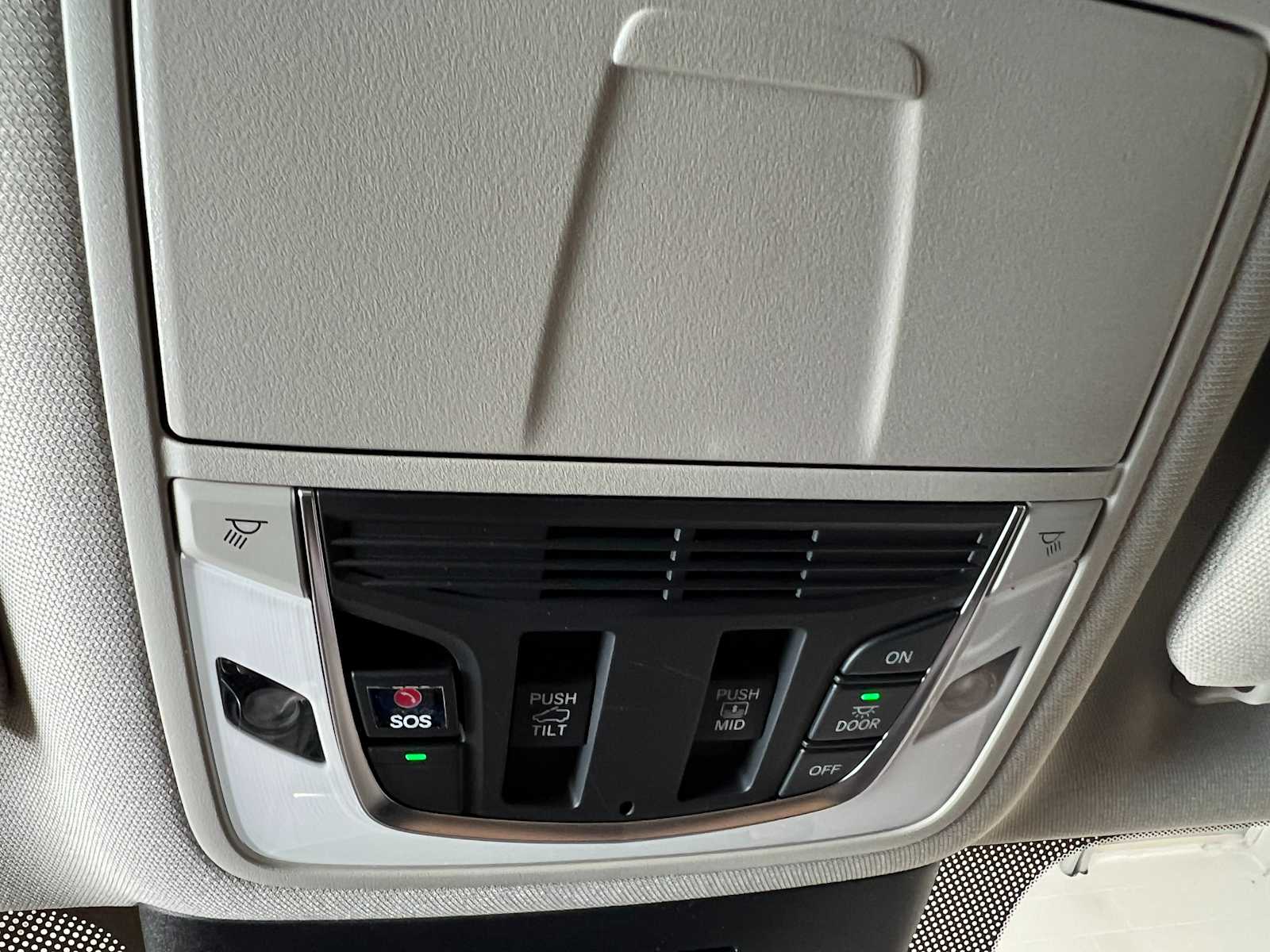 Thumbnail: 2026 Acura MDX - 25