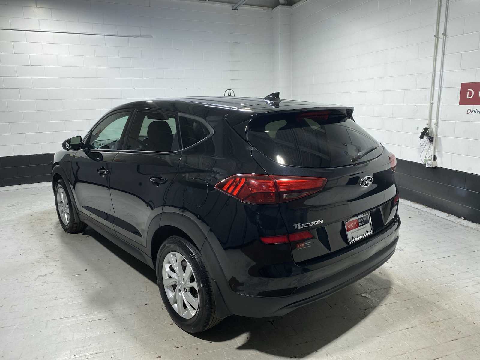 Thumbnail: 2019 Hyundai Tucson - 4