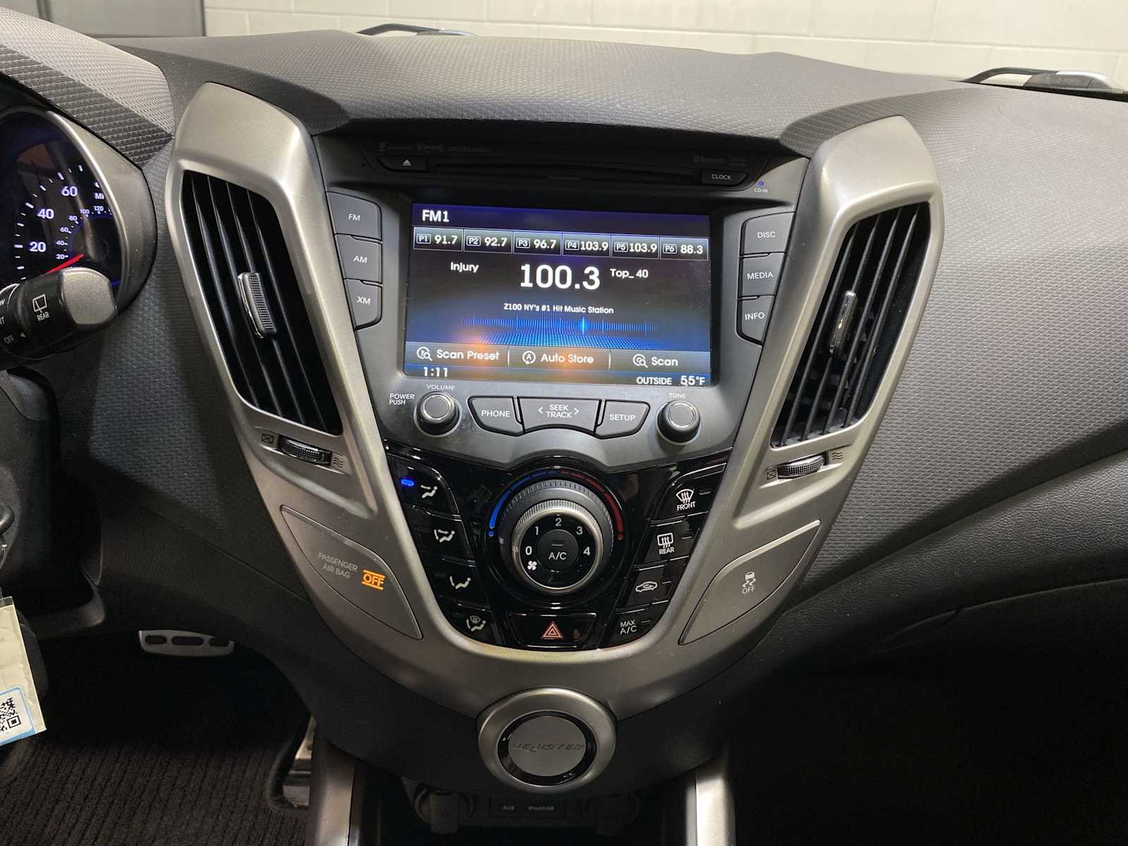 2012 Hyundai Veloster N 15