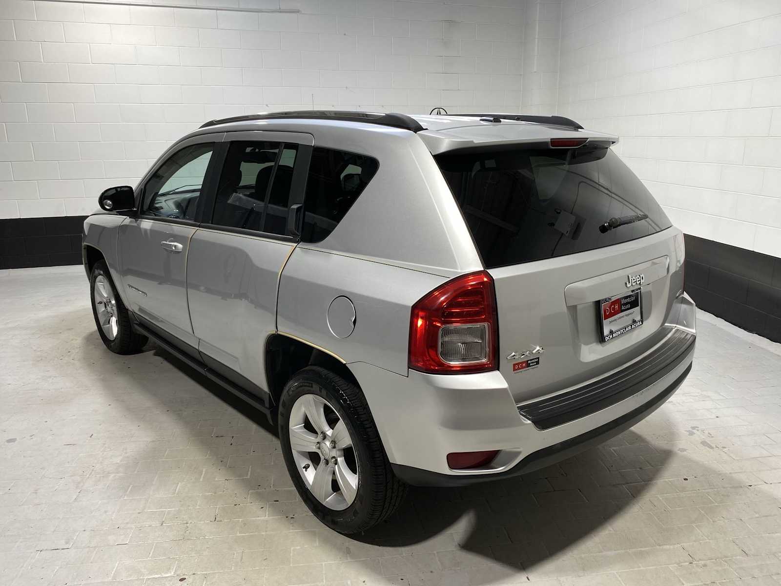 Thumbnail: 2012 Jeep Compass - 4