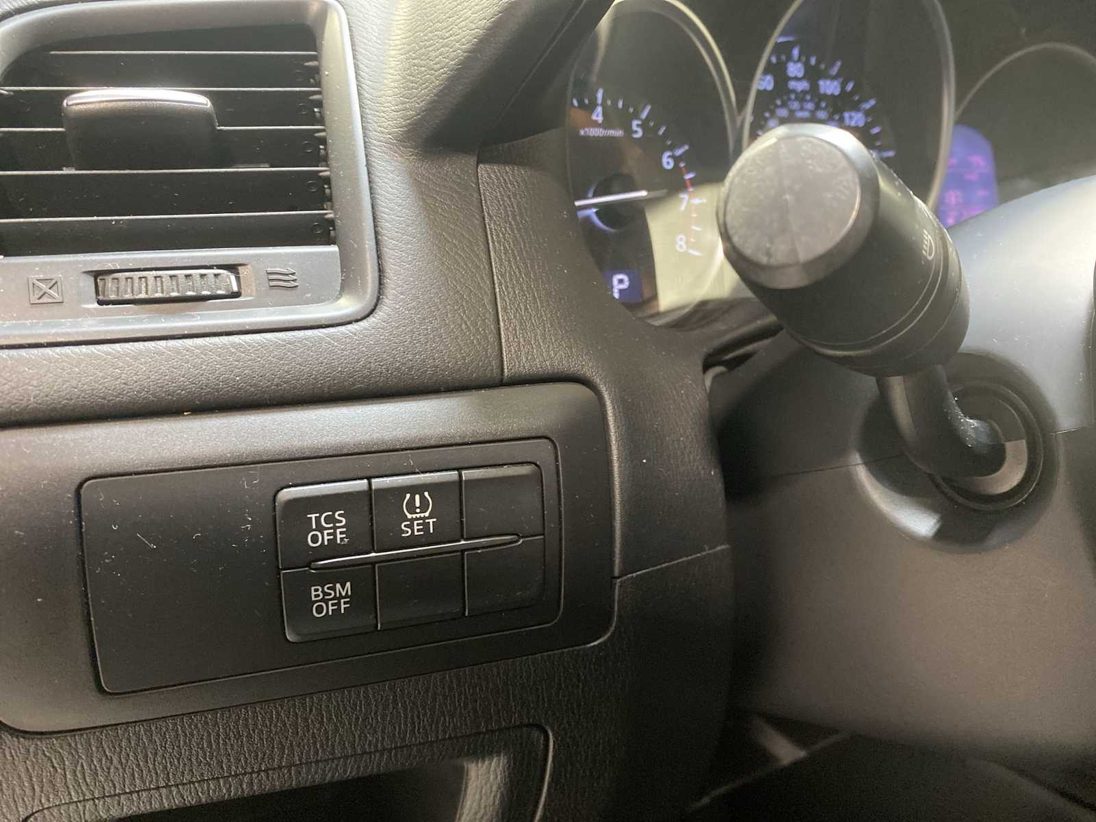 Thumbnail: 2015 Mazda CX-5 - 24