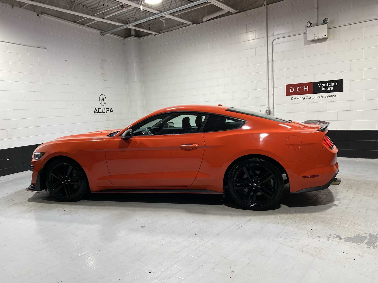 2015 Ford Mustang  3