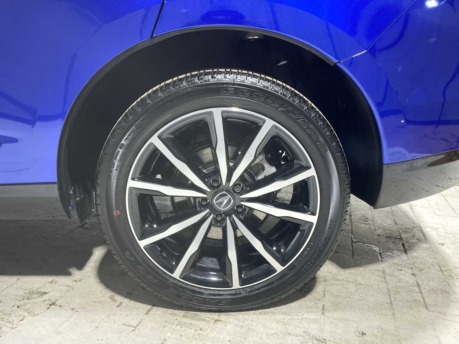 Thumbnail: 2025 Acura RDX - 8