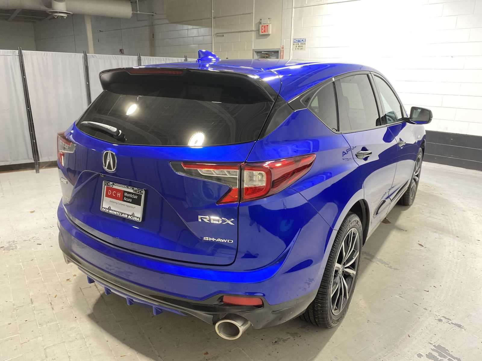 Thumbnail: 2025 Acura RDX - 26