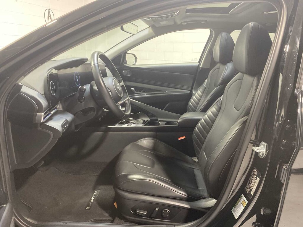 Used 2023 Hyundai Elantra Limited Sedan