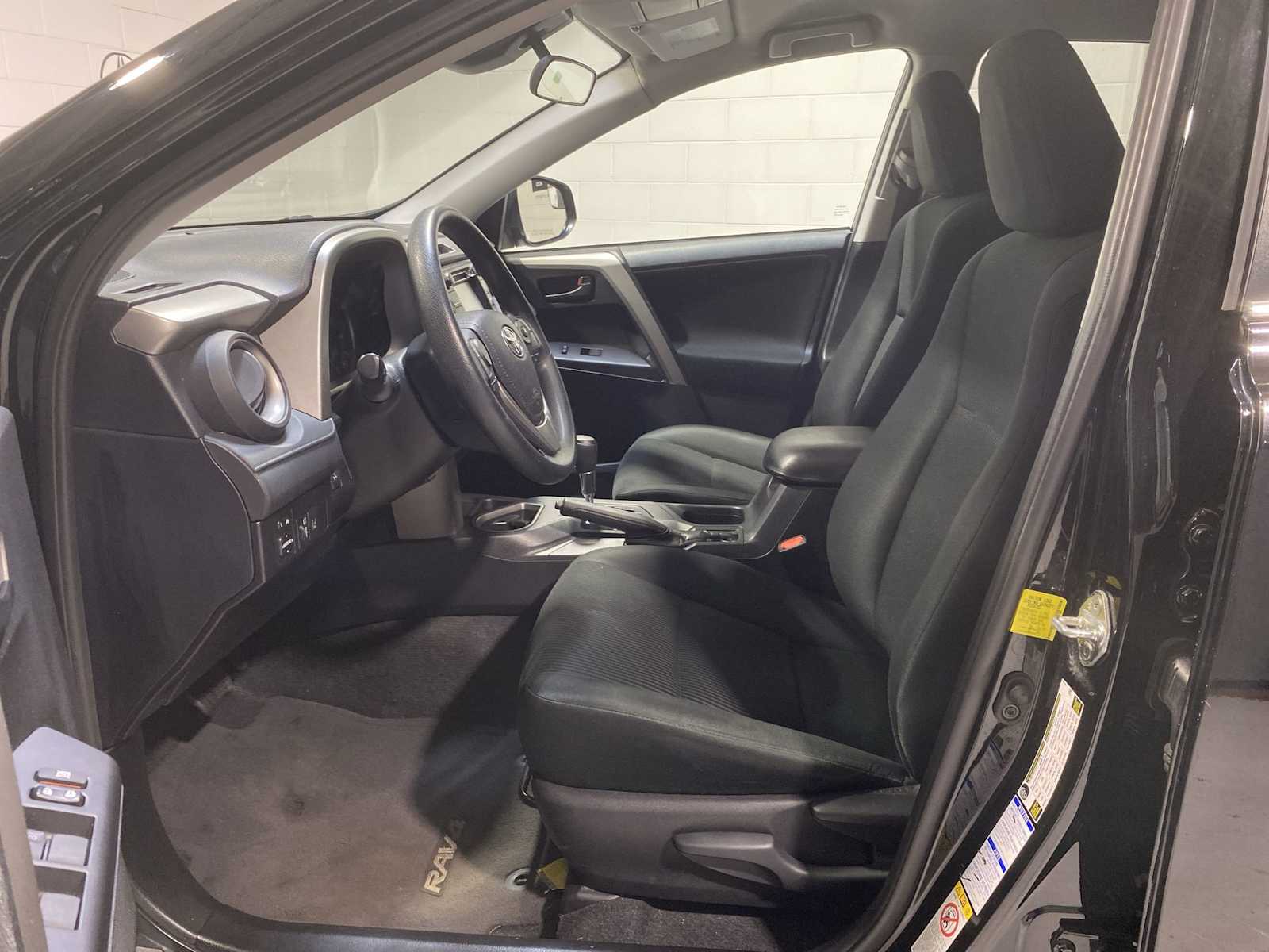 Thumbnail: 2017 Toyota RAV4 - 2