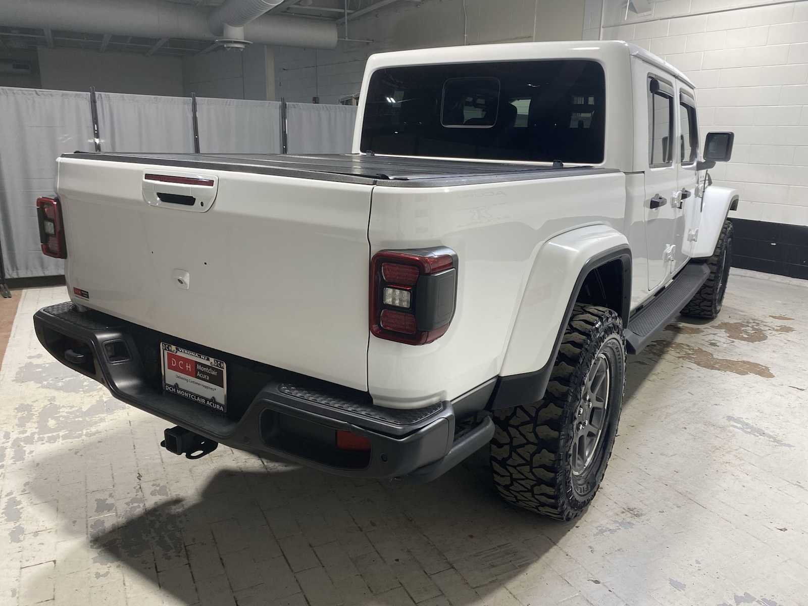 Thumbnail: 2020 Jeep Gladiator - 25