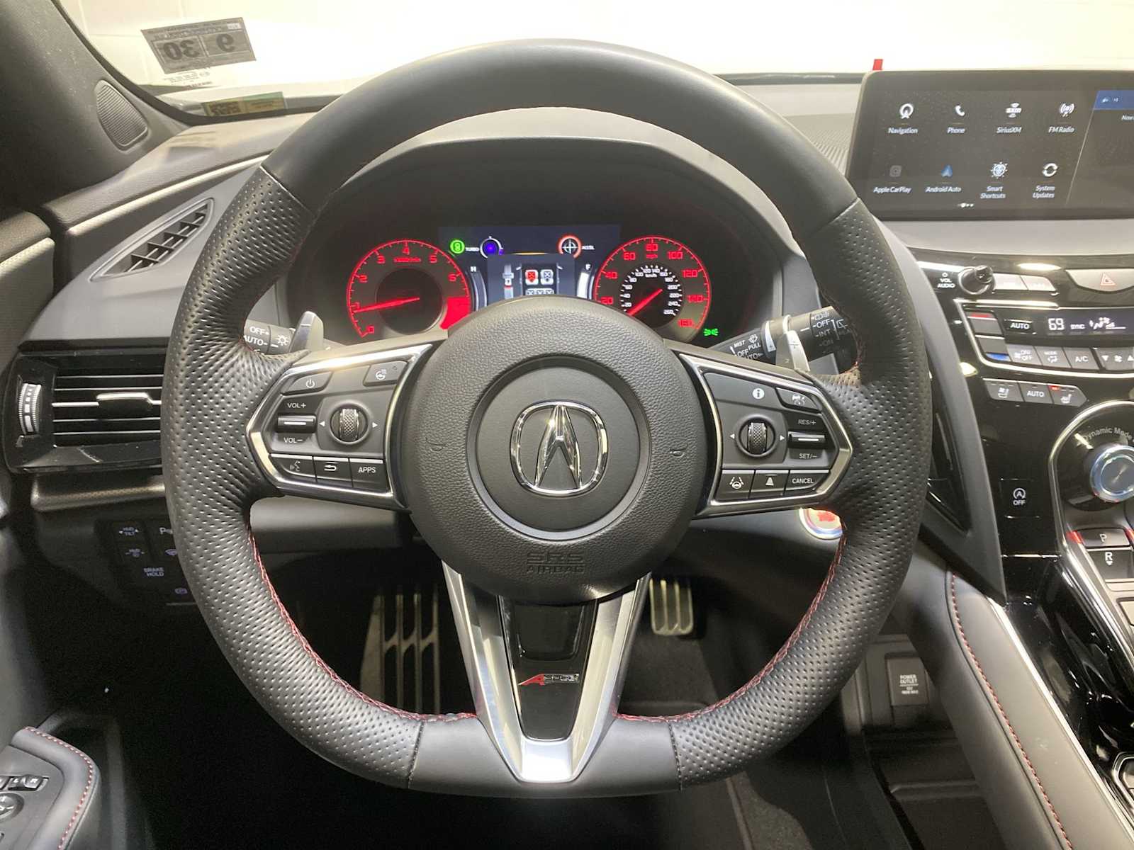 Thumbnail: 2025 Acura RDX - 15