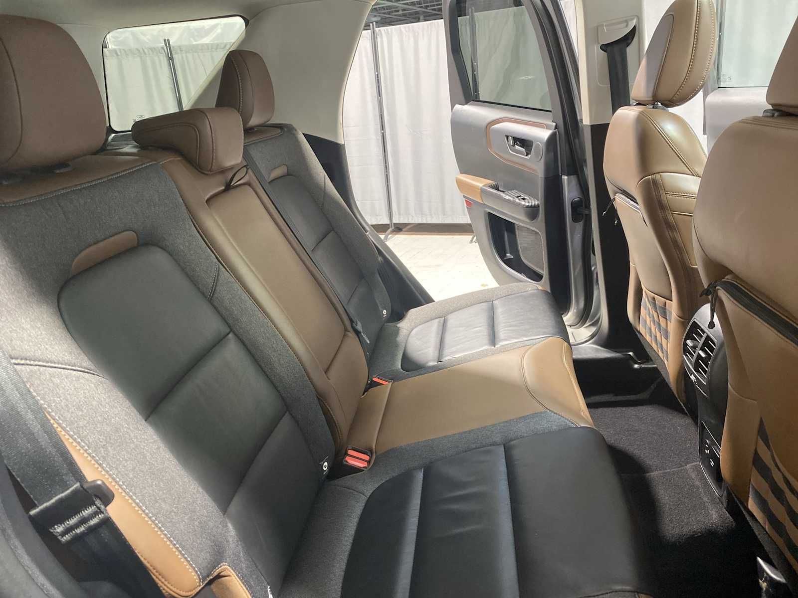 Thumbnail: 2022 Ford Bronco Sport - 13