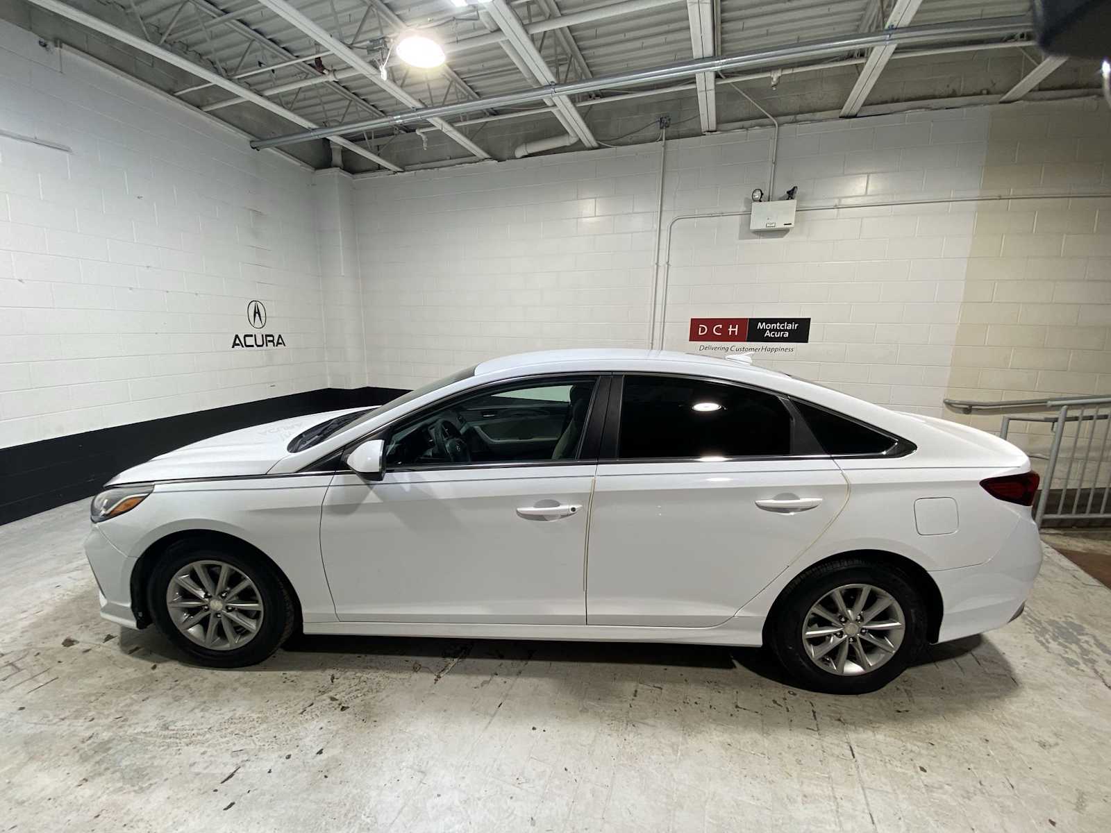 Thumbnail: 2018 Hyundai Sonata - 3