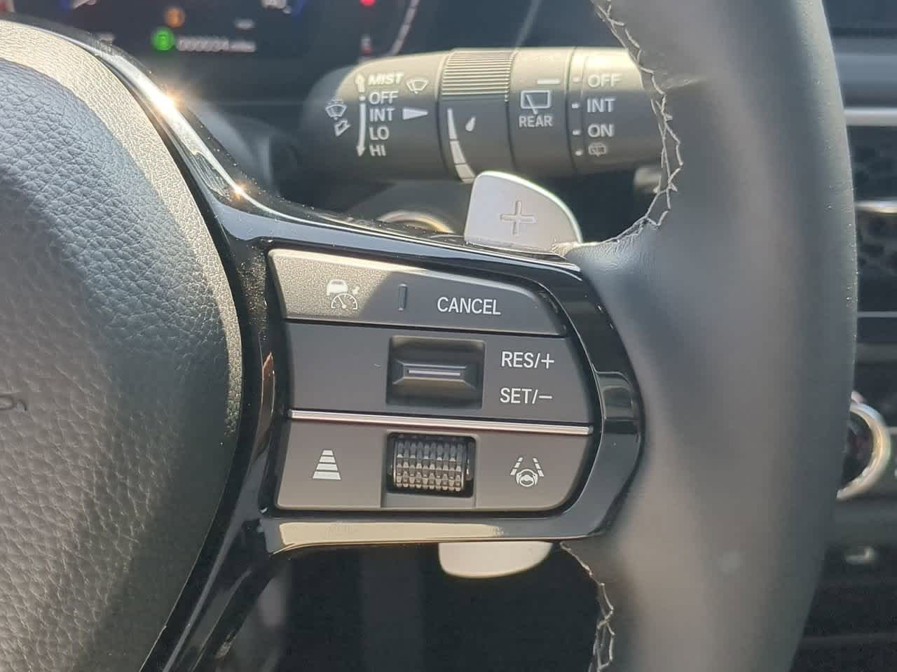 2025 Acura ADX  4