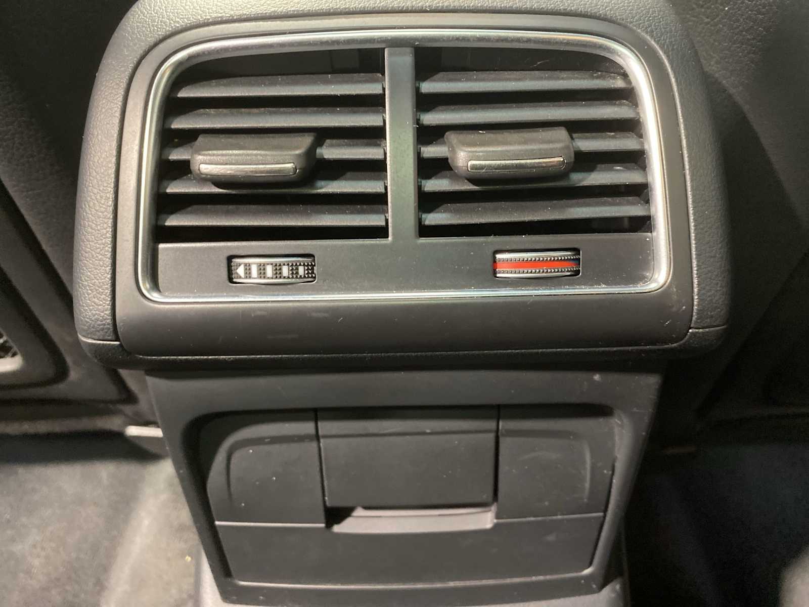 Thumbnail: 2016 Audi Q5 - 25