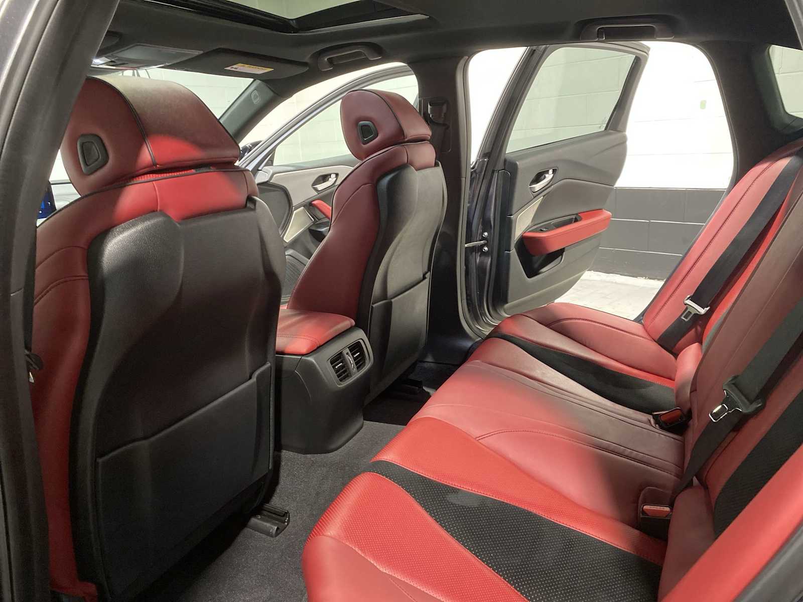 Thumbnail: 2022 Acura TLX - 12